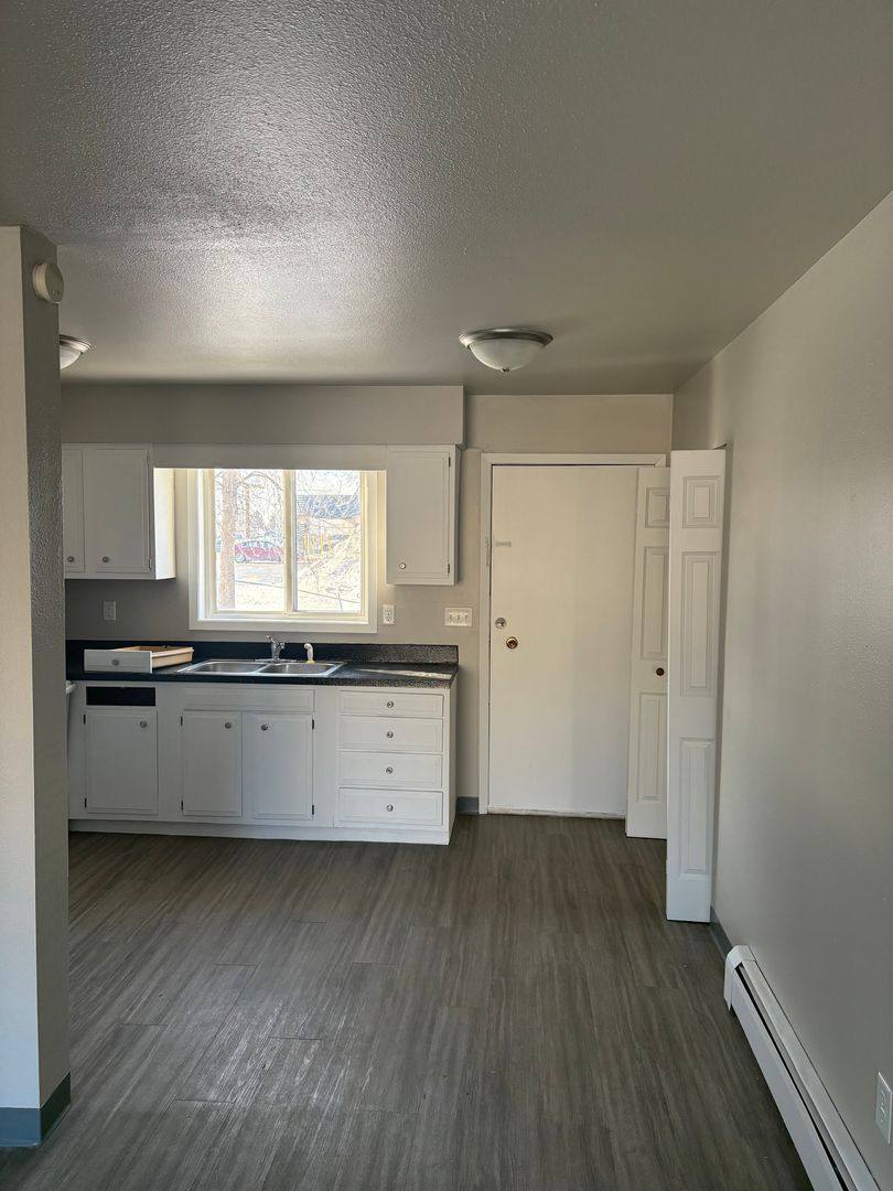 Apartment for rent at 1816 S Main, Minot, ND 58701