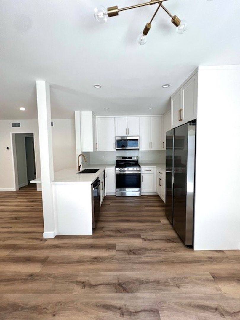 1301 Stanley Ave, Glendale, CA 91206