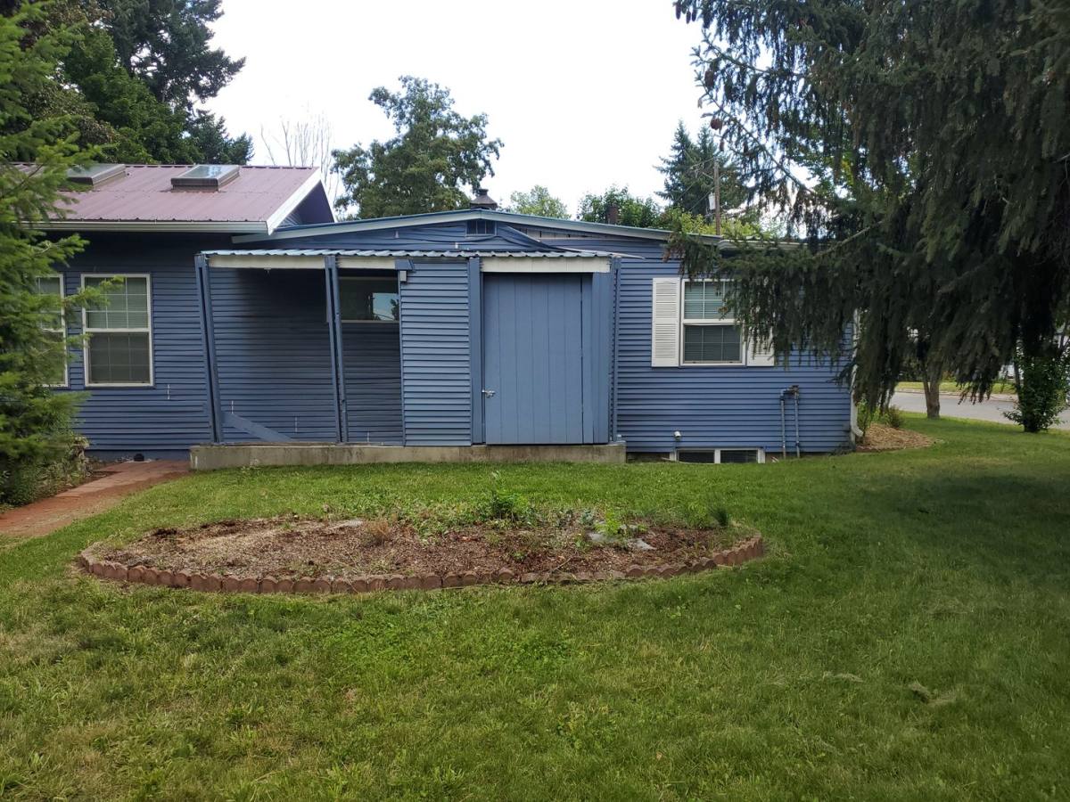 House for rent at 111 E Homestead Ave, Coeur D Alene, ID 83814