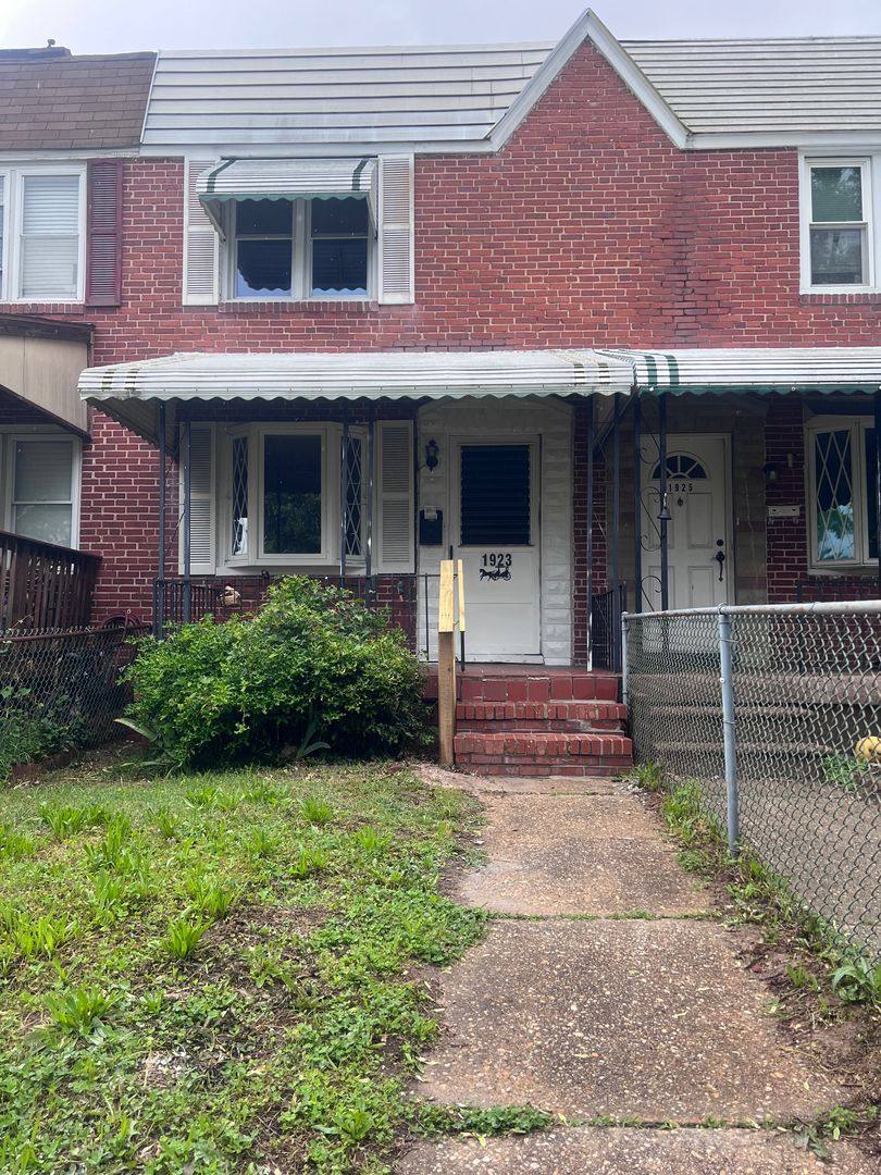 House for rent at 1923 Harman Ave, Baltimore, MD 21230