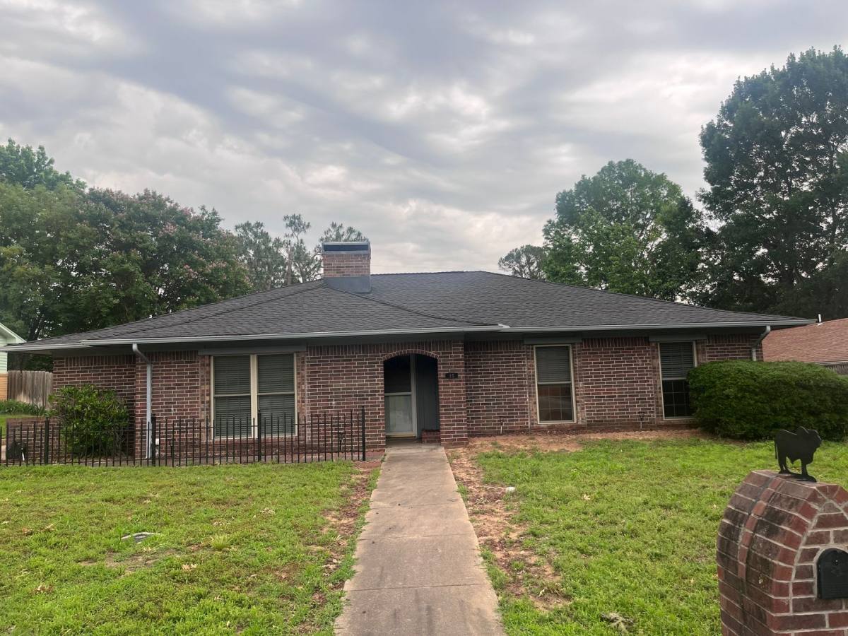 House for rent at 15 Haven Circle, Denison, TX 75020
