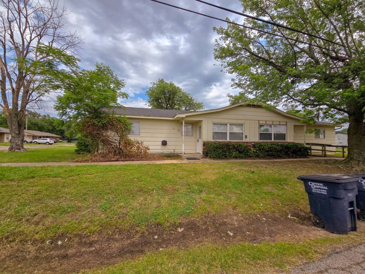 House for rent at 1103 E Parker, Shawnee, OK 74801