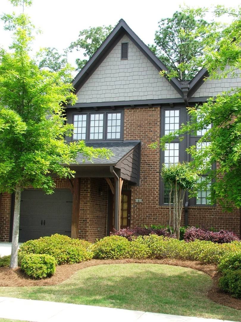 Townhouse for rent at 1360 Inverness Cove Dr, Birmingham, AL 35242