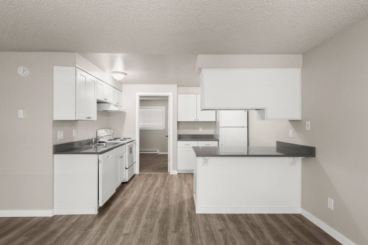 Apartment for rent at 17234 NE Halsey St, Portland, OR 97230