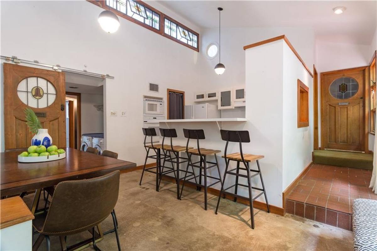 House for rent at 2011 Alameda Dr, Austin, TX 78704