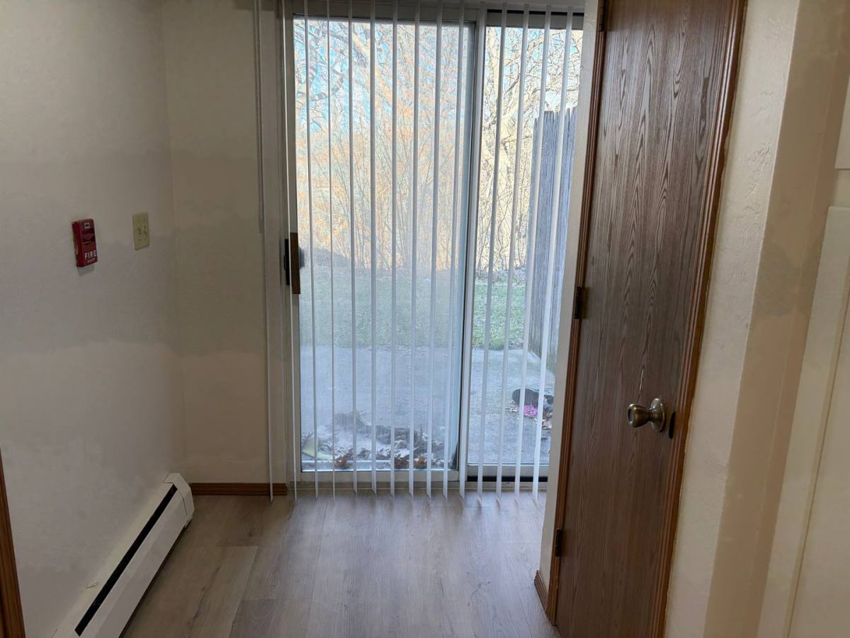Apartment for rent at 2717 Humboldt Rd, Green Bay, WI 54311