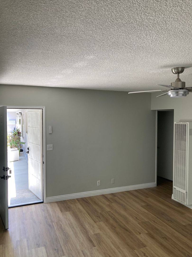 Apartment for rent at 286 Kennebec Ave, Long Beach, CA 90803