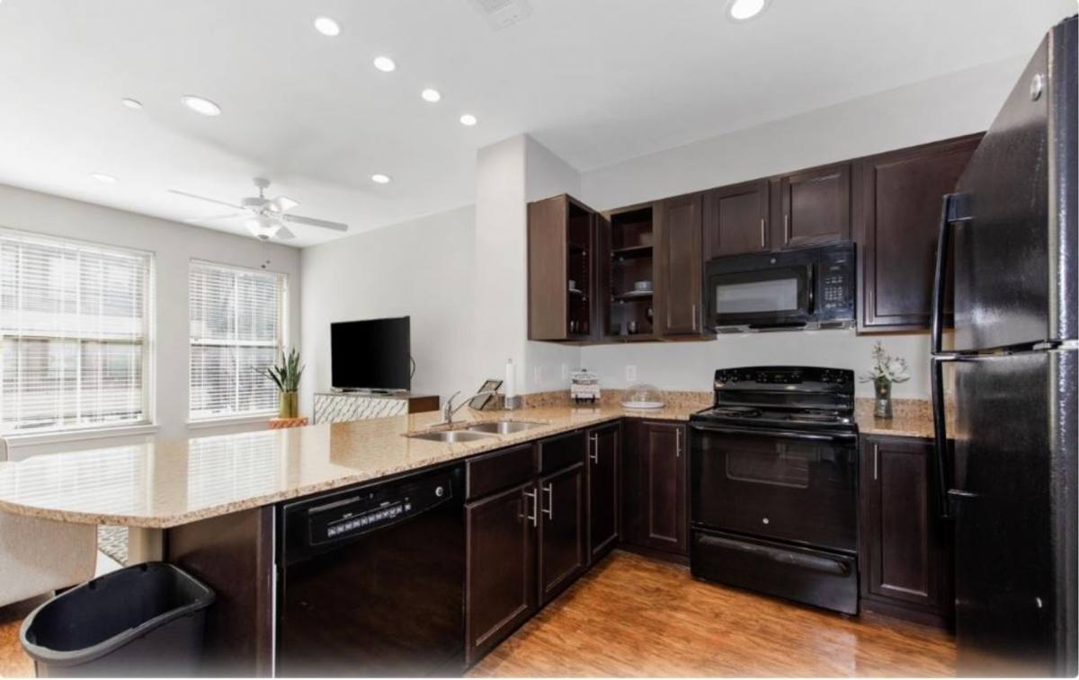 Apartment for rent at 701 N Frazier St, Conroe, TX 77301