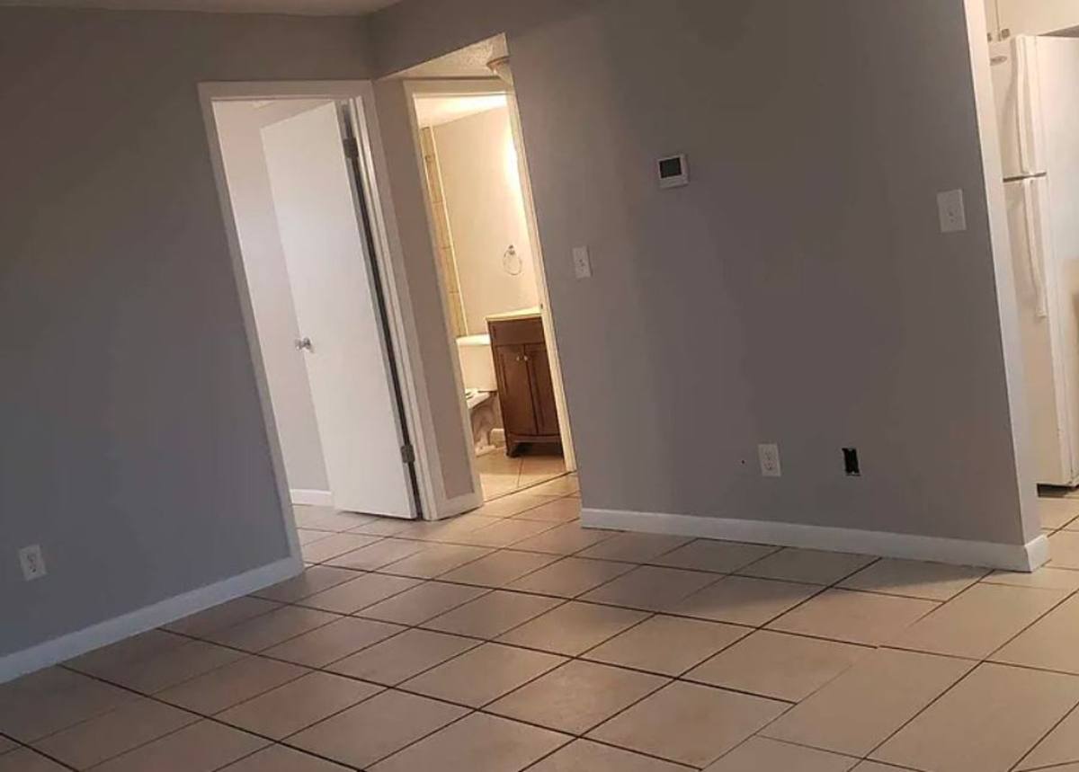 Apartment for rent at 12275 3rd St E, Saint Petersburg, FL 33706