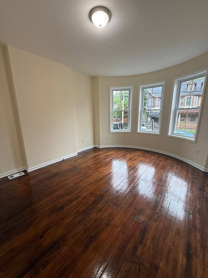 Apartment for rent at 141 Chambers St, Newburgh, NY 12550