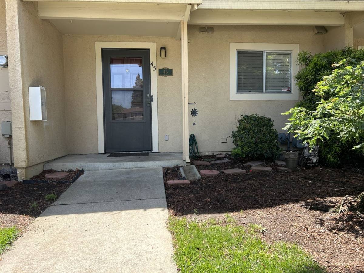 Condo for rent at 1941 Grande Circle, Fairfield, CA 94533