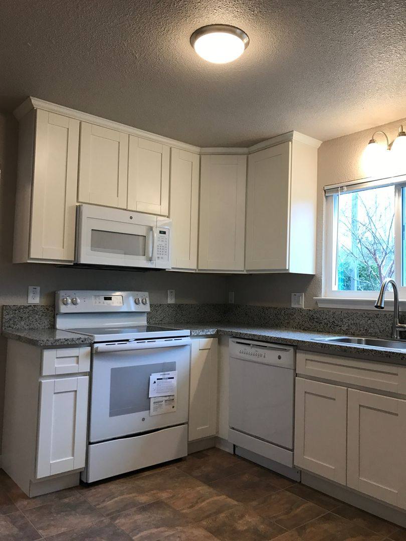 Apartment for rent at 2976 Wright St, Sacramento, CA 95821