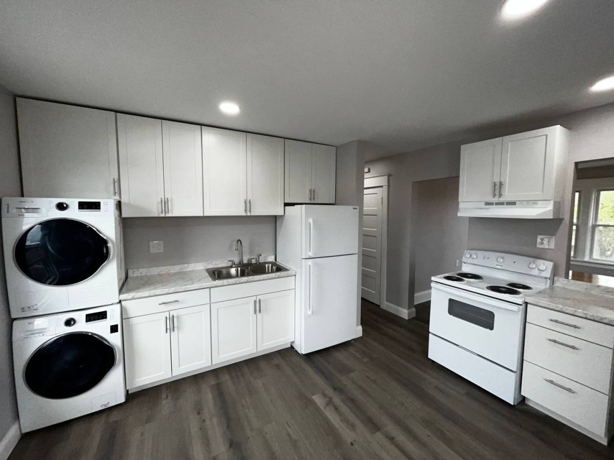 Apartment for rent at 105 2nd St, Rome, NY 13440