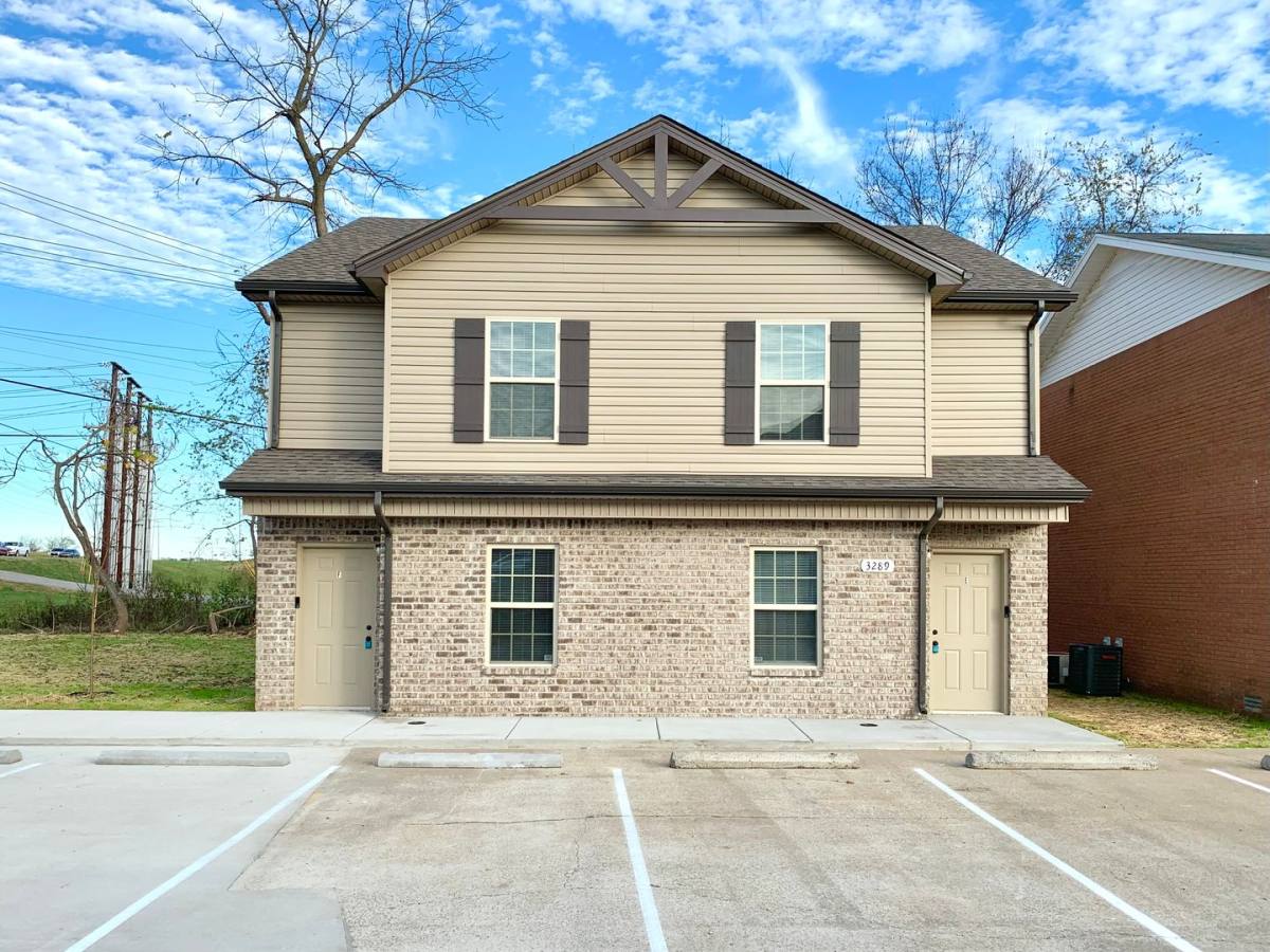 Apartment for rent at 3289 Tower Dr, Clarksville, TN 37042