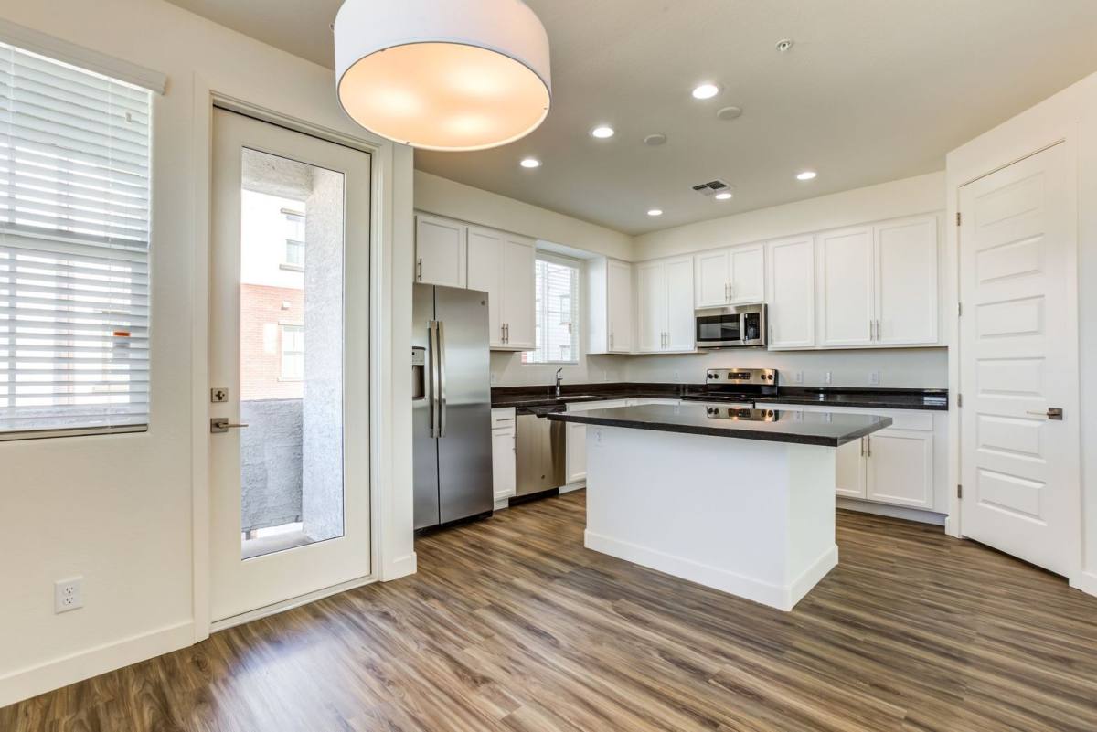 Apartment for rent at 818 E Roosevelt St, Phoenix, AZ 85006
