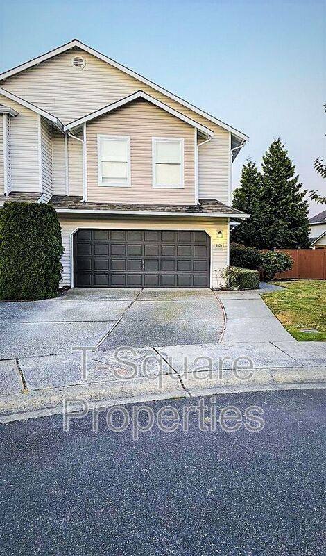 Townhouse for rent at 103 96th Ave SE #B, Lake Stevens, WA 98258