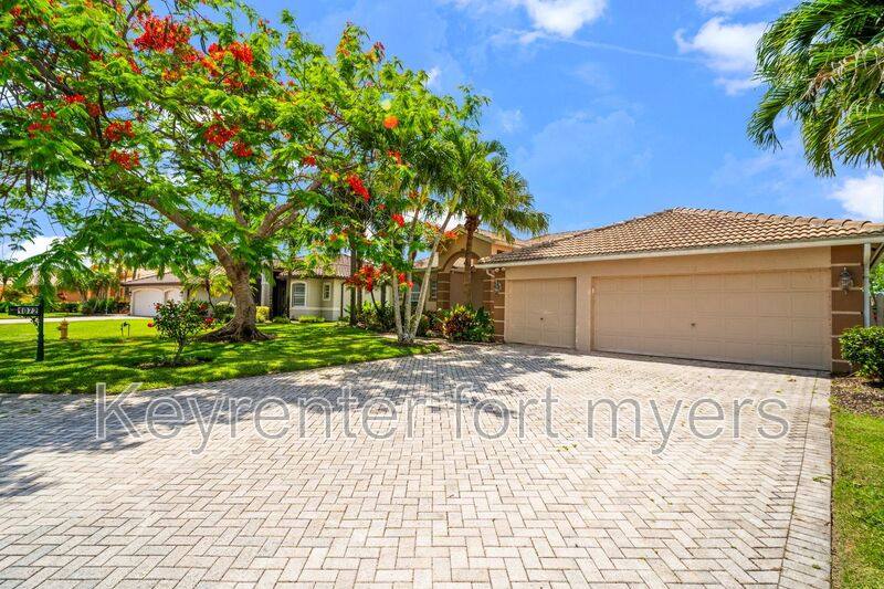 House for rent at 1072 Port Orange Way, Naples, FL 34120