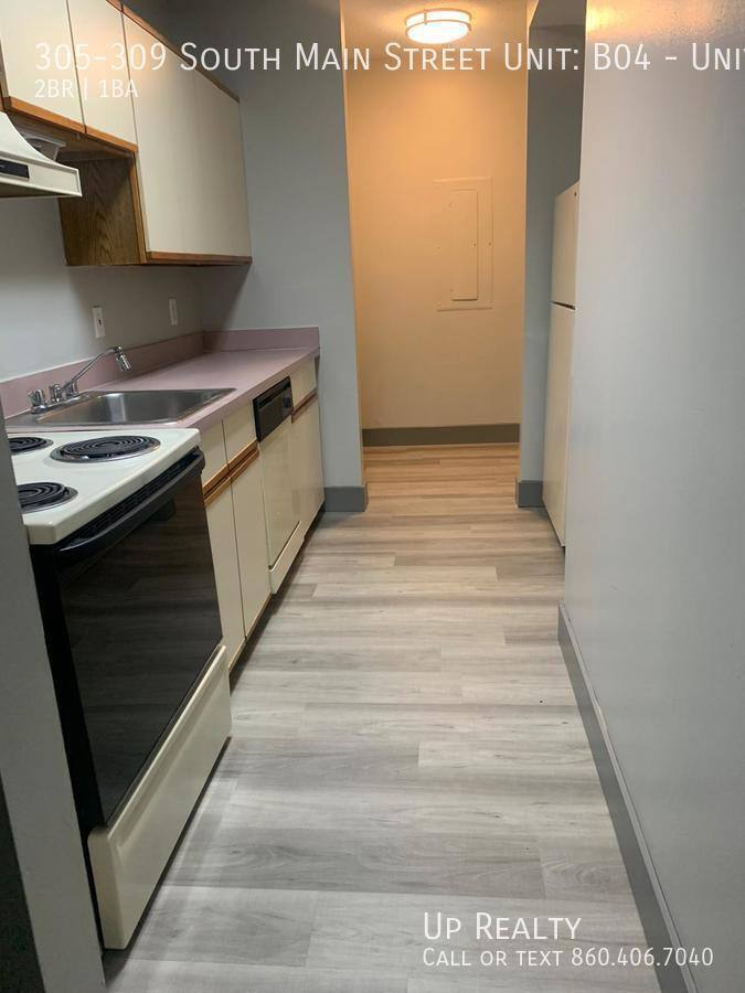 Apartment for rent at 305-309 S Main St, Middletown, CT 06457