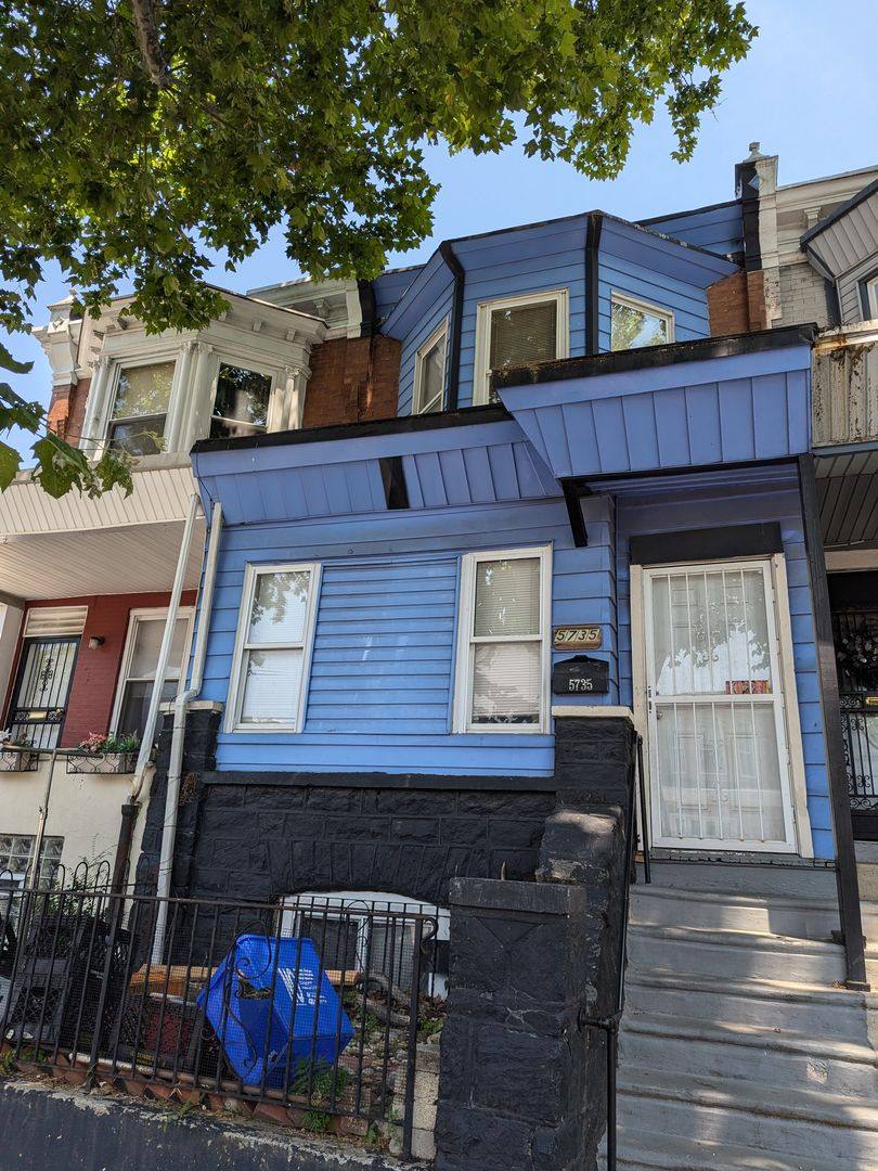 House for rent at 5735 Chestnut St, Philadelphia, PA 19139
