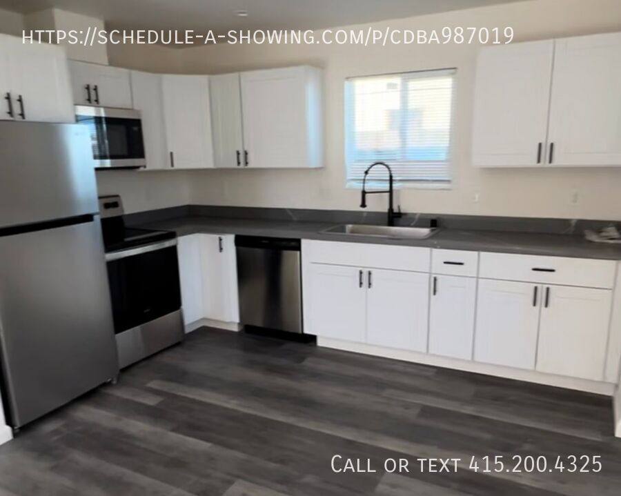 42 W St #A, Salinas, CA 93901