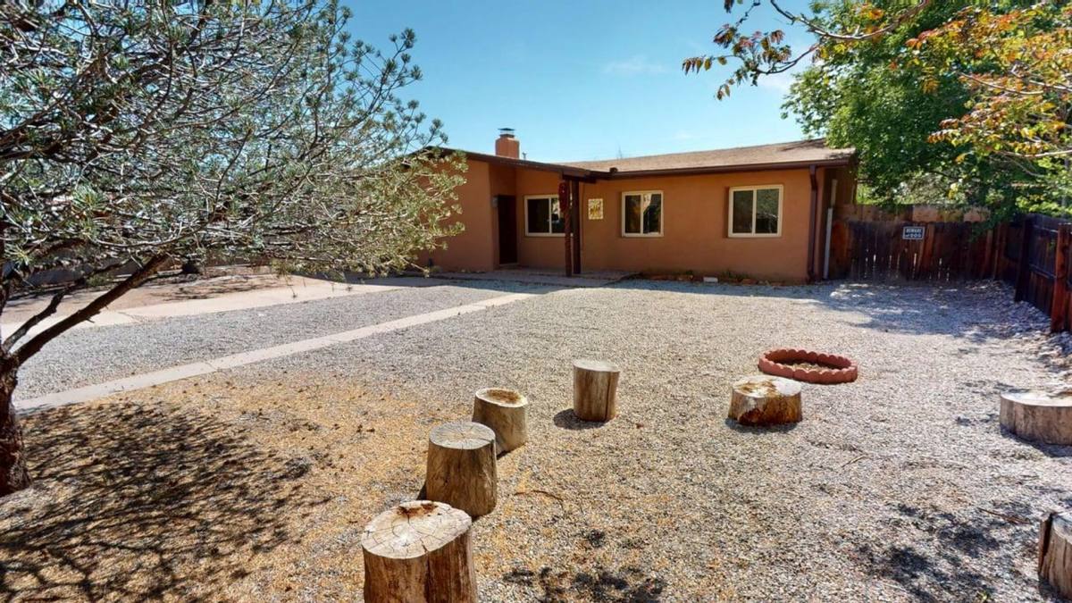 House for rent at 508 Camino Solano, Santa Fe, NM 87505