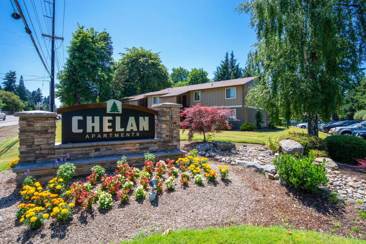 Apartment for rent at Chelan, 19705 SW Boones Ferry Rd, Tualatin, OR 97062