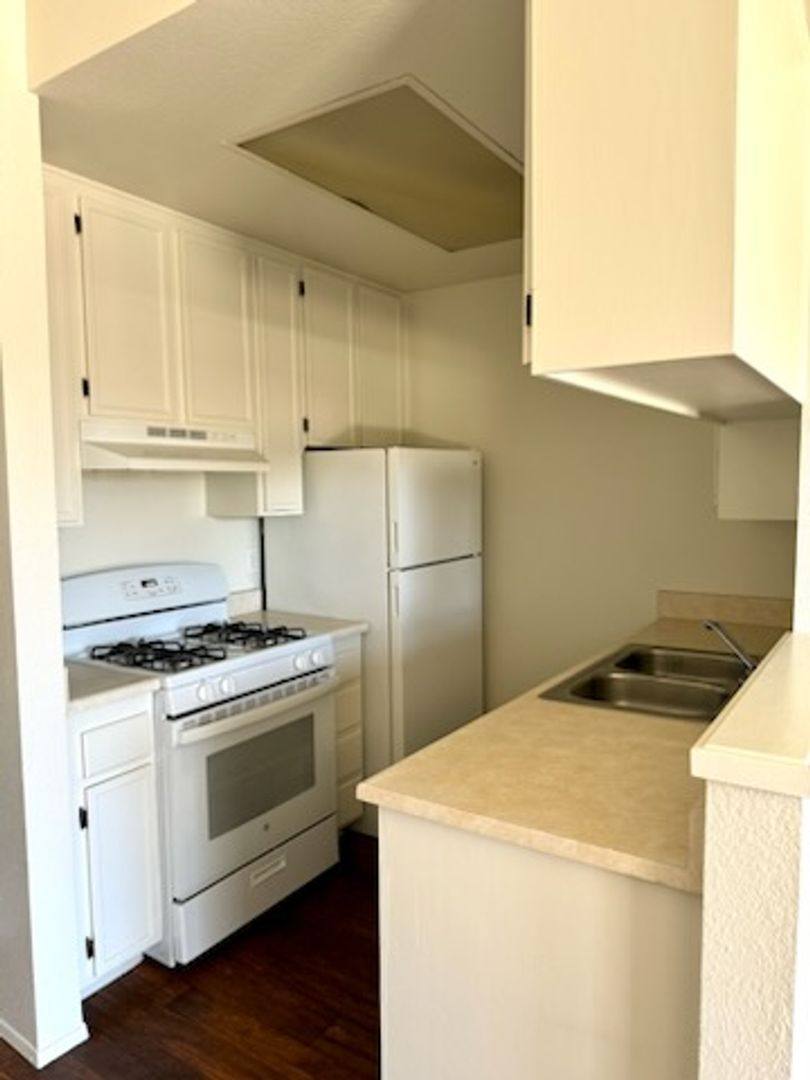 Apartment for rent at 3175 Cauby St, San Diego, CA 92110