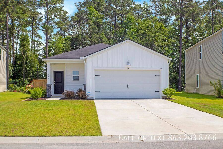 House for rent at 557 Spanish Wells Rd, Summerville, SC 29486