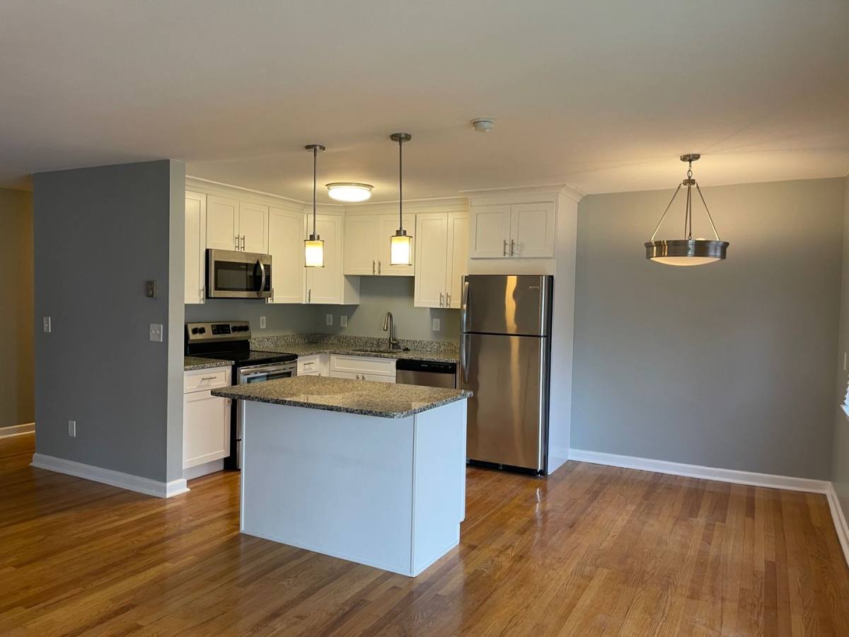 Apartment for rent at 115 S Main St, West Hartford, CT 06107