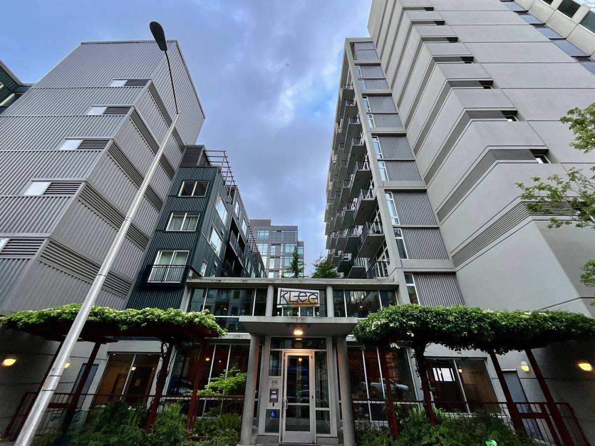 Apartment for rent at 2717 Western Ave #6020, Seattle, WA 98121