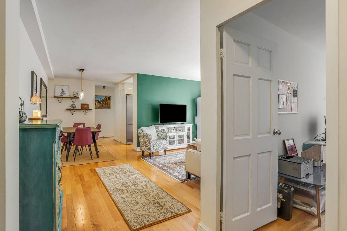 House for rent at 4100 W St NW, Washington, DC 20007