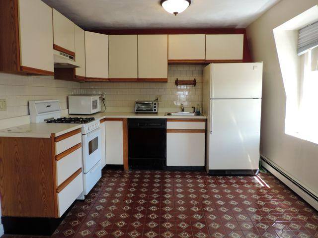Apartment for rent at 171 I St #3, South Boston, MA 02127