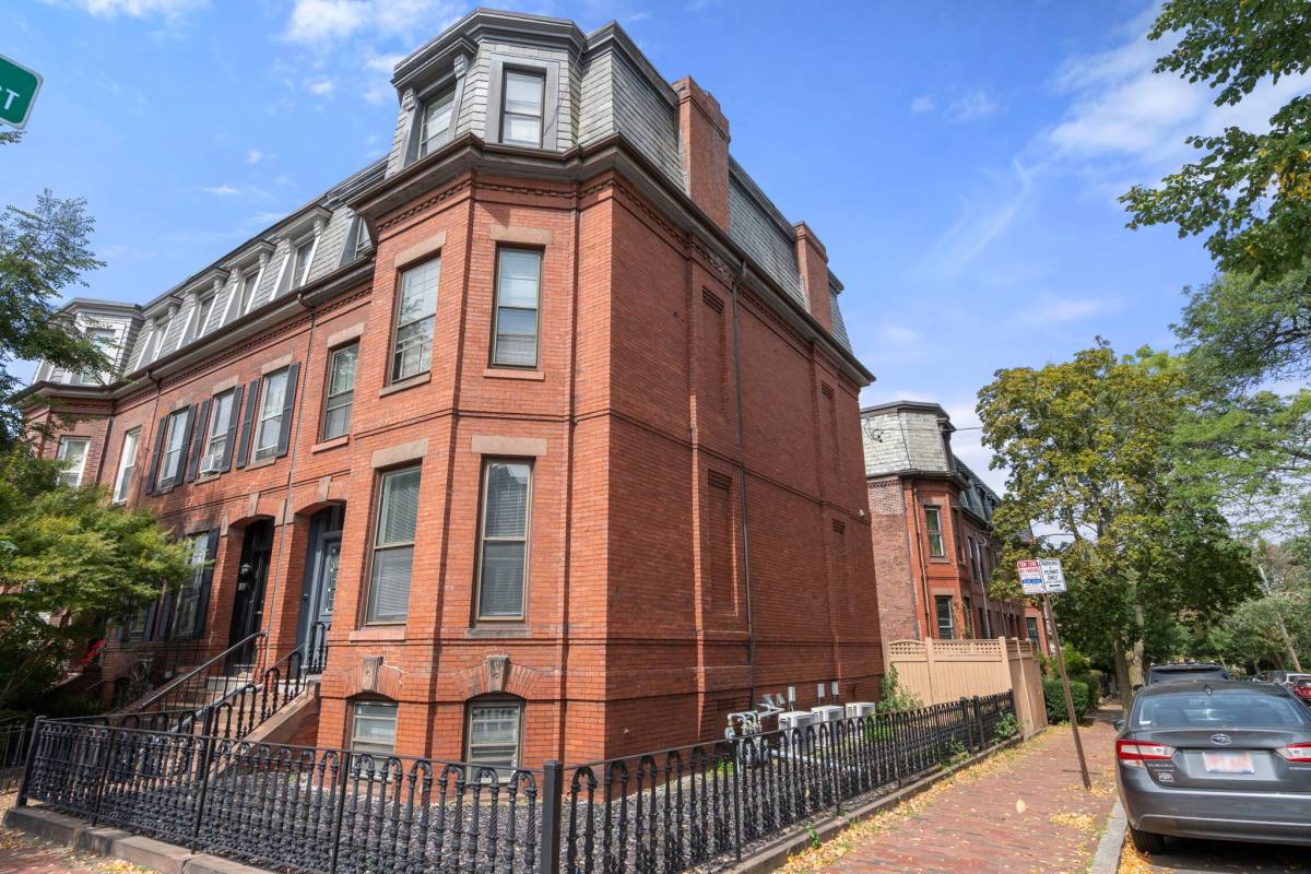 Apartment for rent at 407A Broadway #B, Cambridge, MA 02138