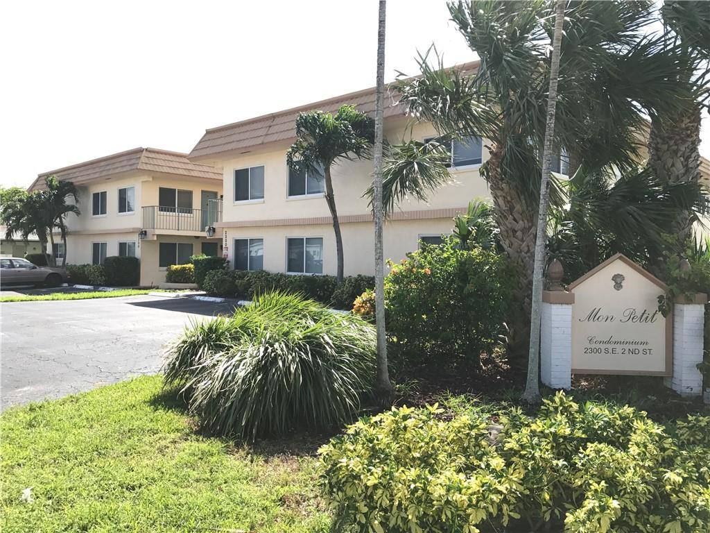 Apartment for rent at 2300 SE 2nd St #1, Pompano Beach, FL 33062