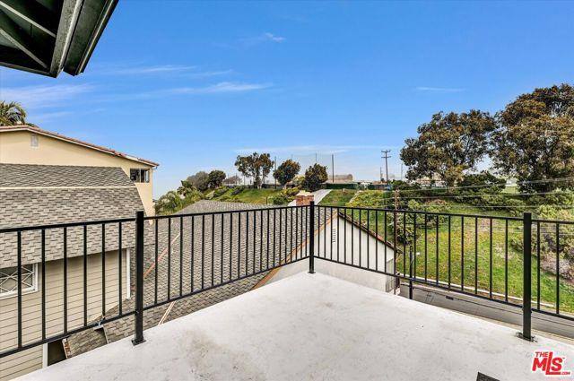 House for rent at 8204 Calabar Ave, Playa Del Rey, CA 90293