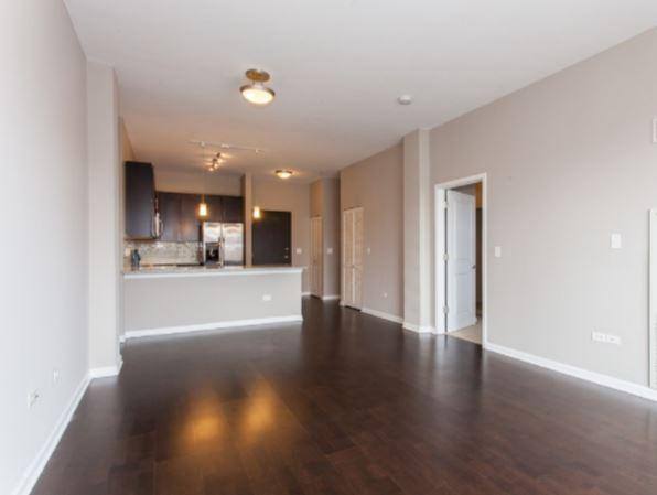 Apartment for rent at 1326 S Michigan Ave, Chicago, IL 60605