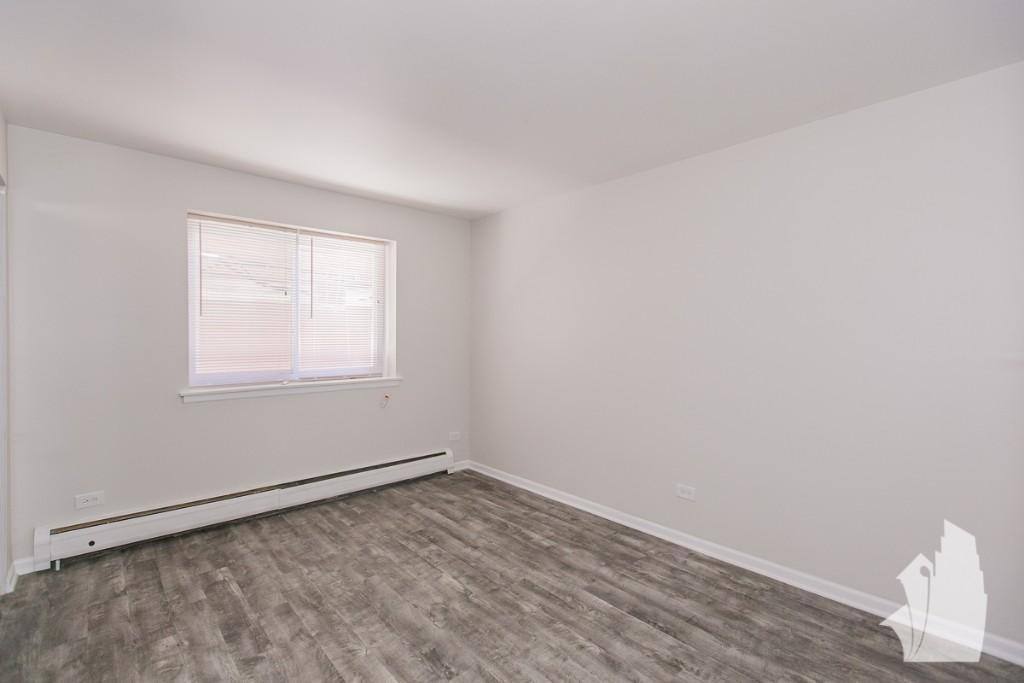 Apartment for rent at 1040 W Hollywood #521, Chicago, IL 60660