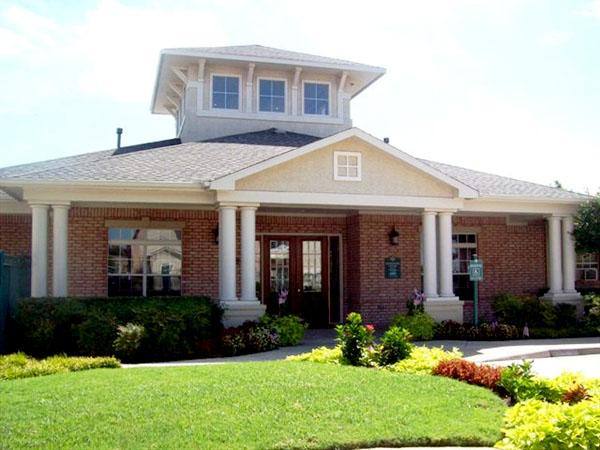 Apartment for rent at 501 Highland Dr, Lewisville, TX 75067