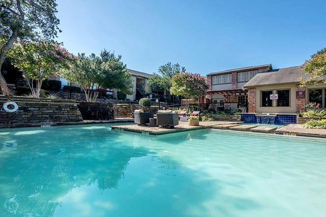 Apartment for rent at 6601 Treepoint Dr, Arlington, TX 76017