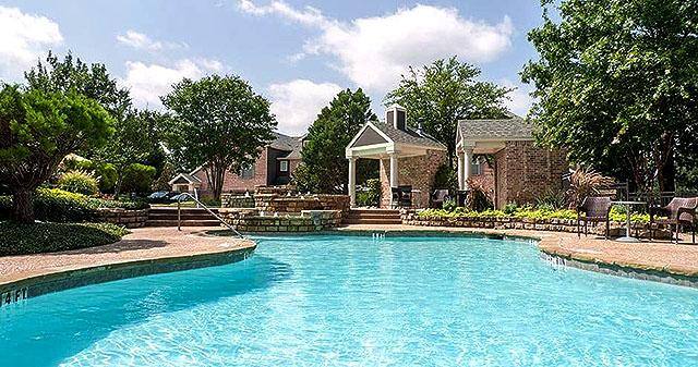 Apartment for rent at 4253 Hunt Dr, Carrollton, TX 75010