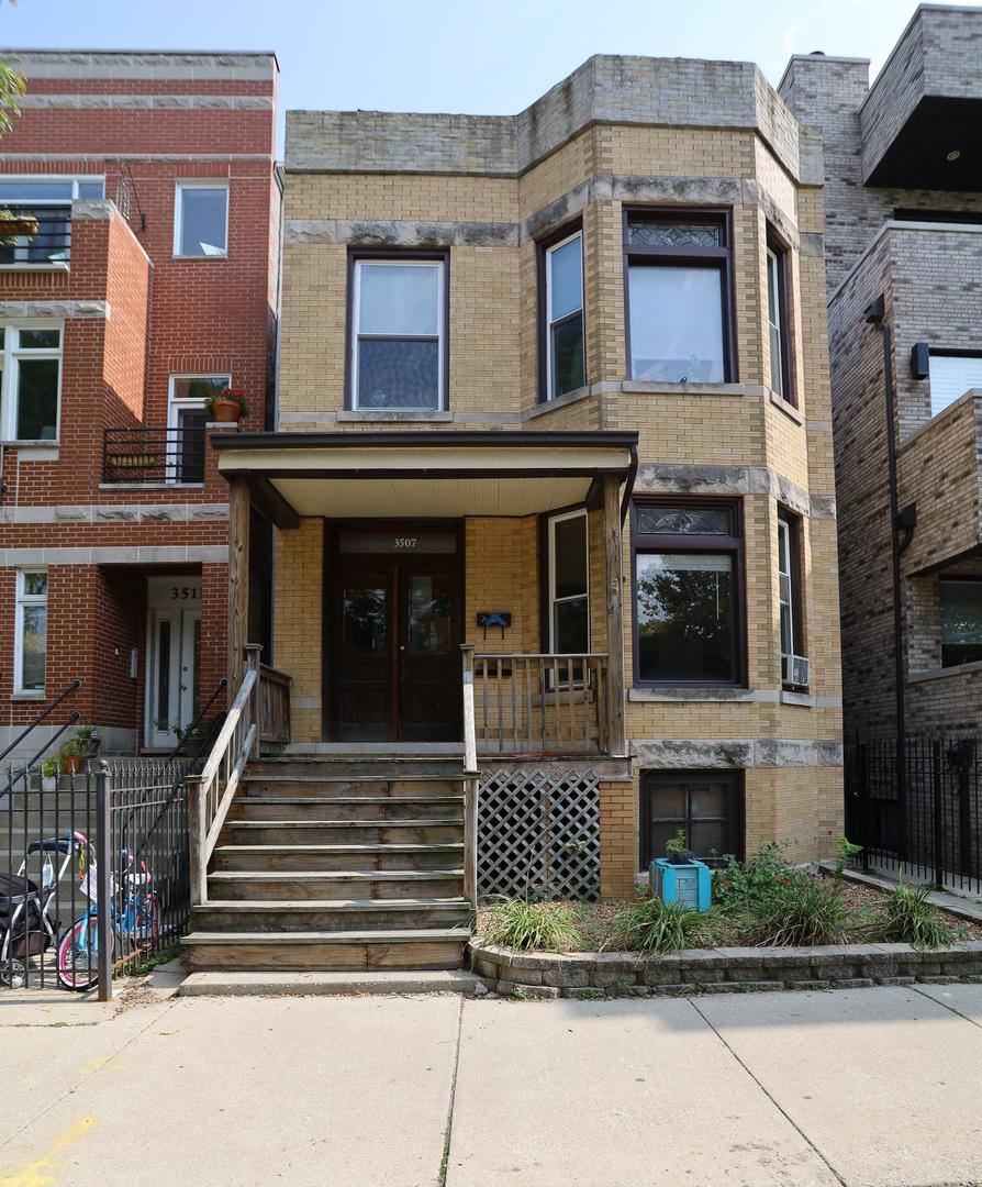 Apartment for rent at 3507 N Seminary Ave #1F, Chicago, IL 60657