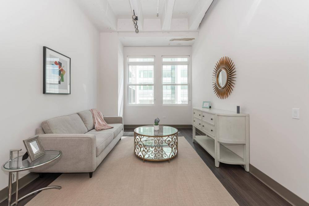 Apartment for rent at 820 S Michigan Ave #402, Chicago, IL 60605