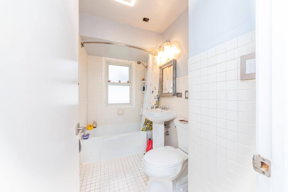 House for rent at 1614 Dobson St, Evanston, IL 60202