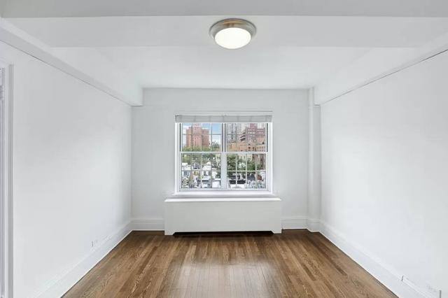 Apartment for rent at 115 W 86th St #9F, New York, NY 10024
