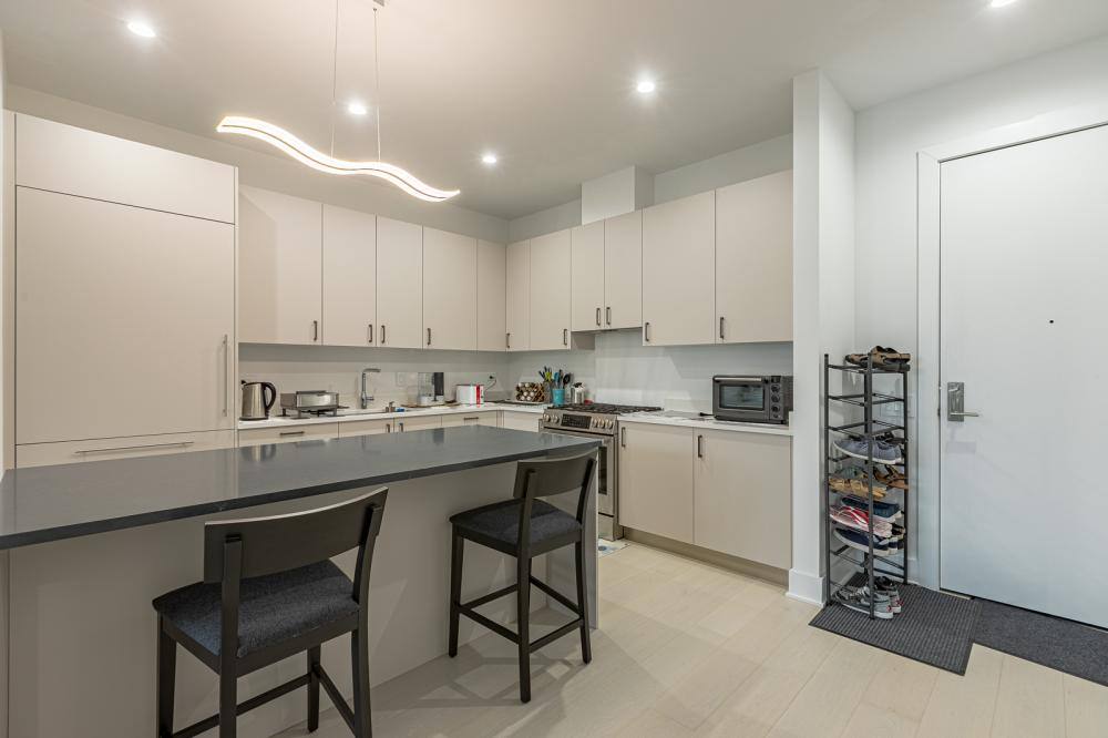 Apartment for rent at 1701 W Webster #702, Chicago, IL 60614