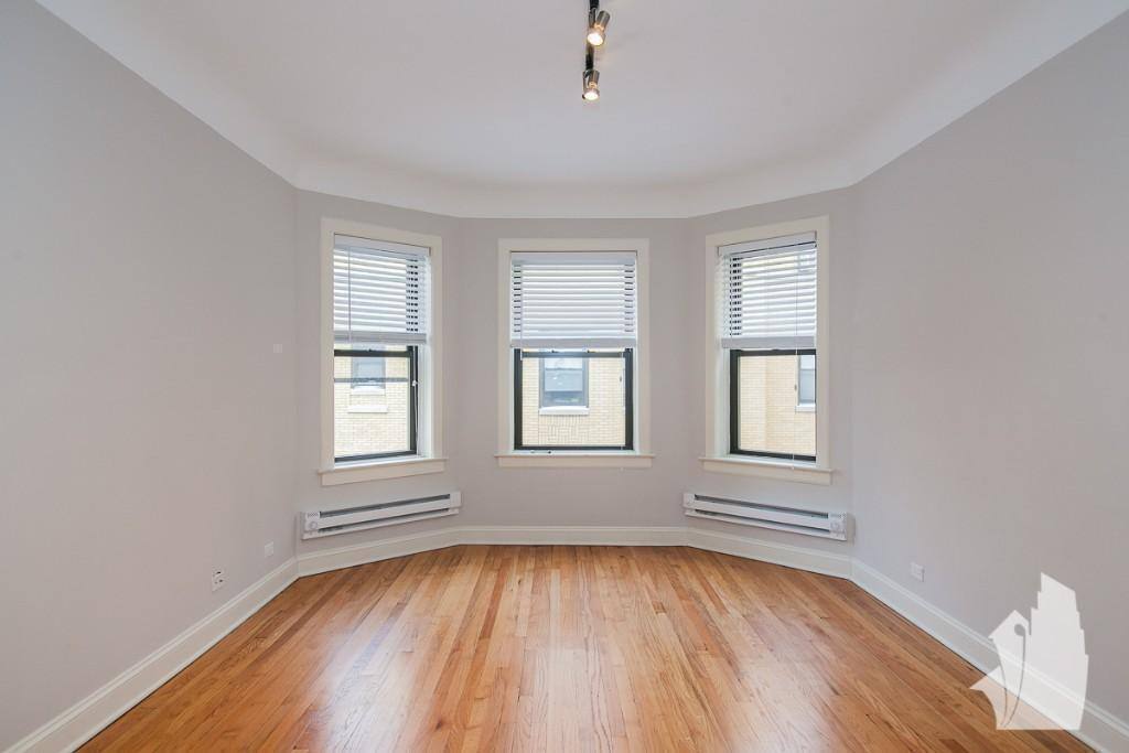 Apartment for rent at 2317 N Rockwell #B3, Chicago, IL 60647