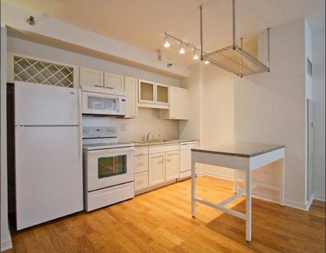 Apartment for rent at 180 N Randolph #1305, Chicago, IL 60601
