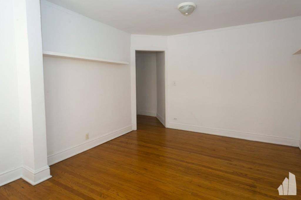Apartment for rent at 5045 N Damen #2E, Chicago, IL 60640