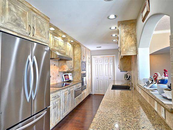 Apartment for rent at 3350 McCue Rd #53, Houston, TX 77056