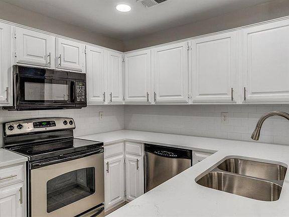 Apartment for rent at 12660 Hillcrest Rd #53, Dallas, TX 75230